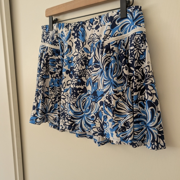 Lilly Pulitzer Womens M Luxletic Bacio Skort Blue Floral Activewear Golf Tennis - Picture 3 of 6